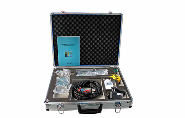 手持式超声波流量计